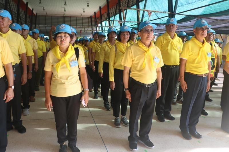 4. กศน.กำแพงเพชร ร่วมกิจกรรมจิตอาสาพัฒนาปรับภูมิทัศน์ ทำความสะอาด ศาสนสถาน ถวายพระราชกุศลและน้อมรำลึก เนื่องในโอกาสวันคล้ายวันพระ